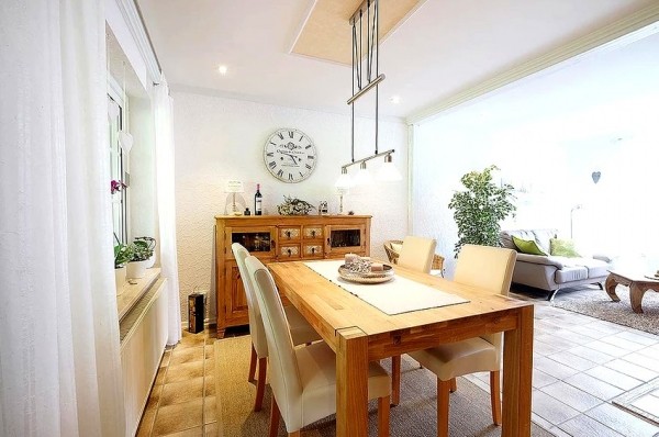 Сатиновый натяжной потолок: эффектное преображение поверхности Сатиновый натяжной потолок: эффектное преображение поверхности