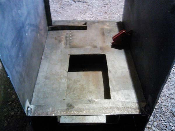 Самодельная буржуйка с варочной плитой (18 фото + описание) Самодельная буржуйка с варочной плитой (18 фото + описание)