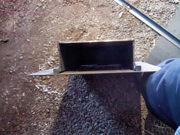 Самодельная буржуйка с варочной плитой (18 фото + описание) Самодельная буржуйка с варочной плитой (18 фото + описание)