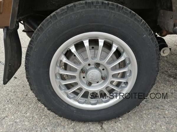 Переделал ЛуАЗ Волынь в комфортный внедорожник (10 фото) Переделал ЛуАЗ Волынь в комфортный внедорожник (10 фото)