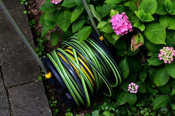 Рейтинг лучших поливочных шлангов на 2025 год